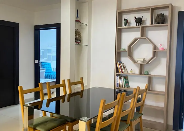 La Tour Eiffel * パリ